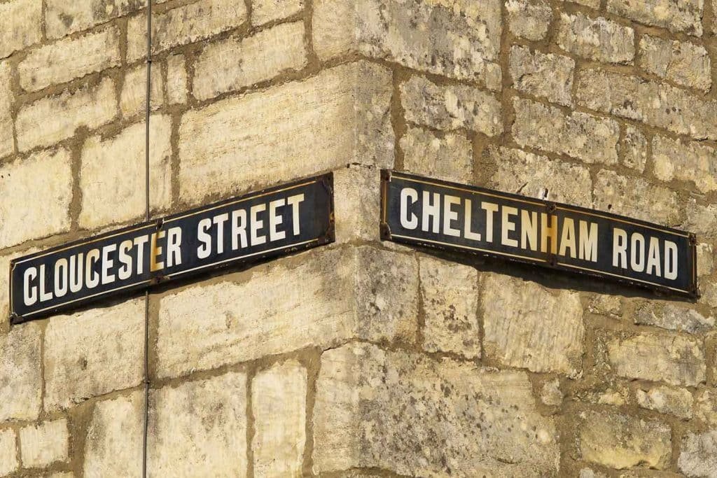 Stevenage v Cheltenham Town: The football pendulum swings wildly again; from 12 unbeaten to three without a win. Can Boro' haul the oracle back in our favour?
