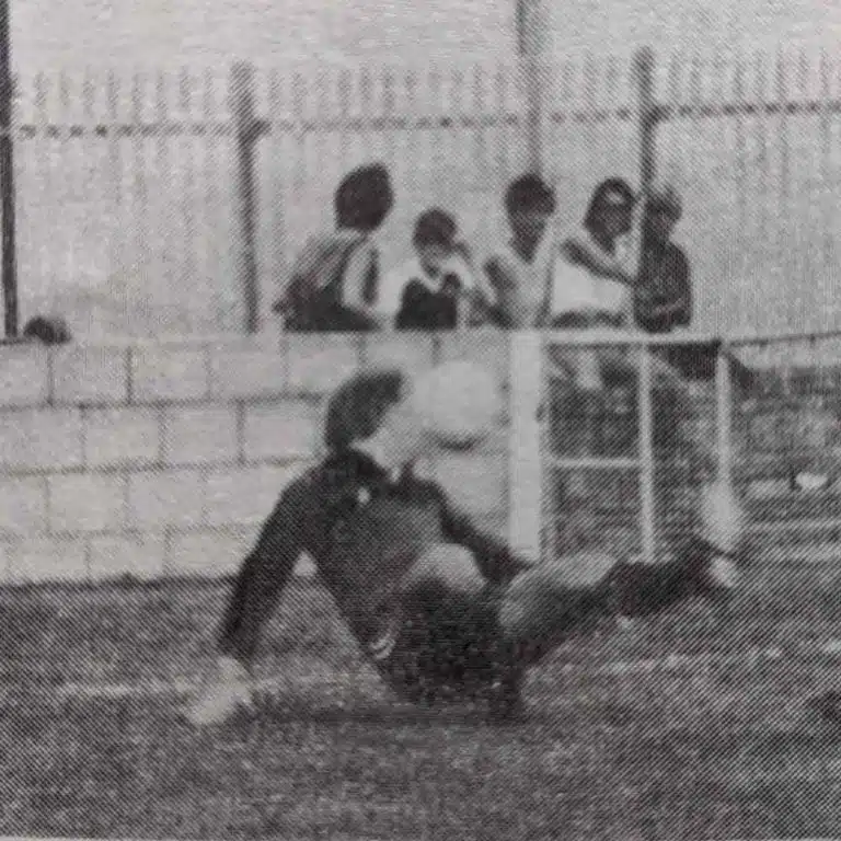 Gary Sones came into the Boro' team for the start of the 1983-4 campaign; the first of two brief spells between the sticks for us