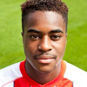 Fejiri Okenabirhie