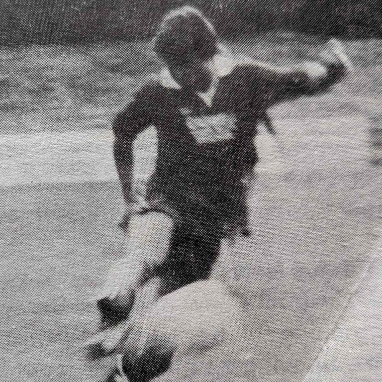 First turning out for us during the 1984 festive fixture schedule, Rob Allen made a successful transition from leading the line for the reserves