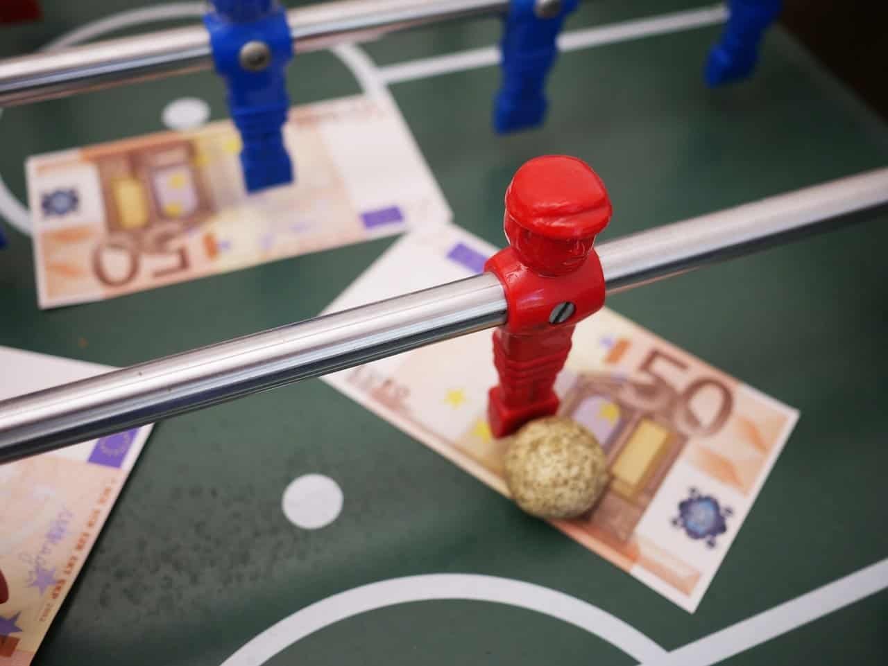 Talking of the odds, let us give you some of the simplest sports to bet on